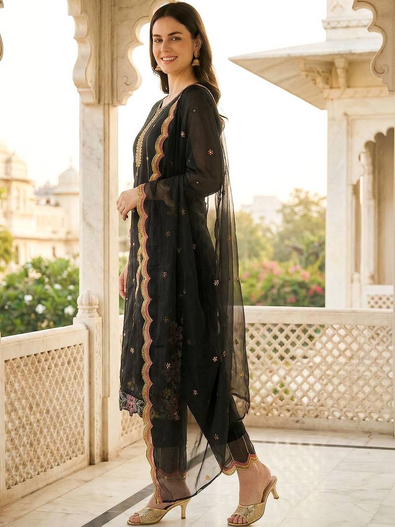 Women Ethnic Motifs Embroidered Regular Thread Work Kurta with Trousers & With Dupatta