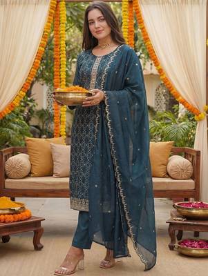 Women Ethnic Motifs Embroidered Regular Thread Work Kurta with Trousers & With Dupatta 1