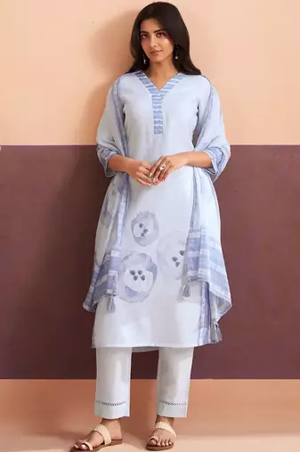Women Printed Regular Linen Kurta with Trousers & With Dupatta