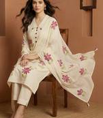 Women Floral Printed Regular Pure Cotton Kurta with Trousers & With Dupatta