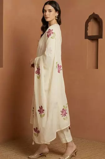 Women Floral Printed Regular Pure Cotton Kurta with Trousers & With Dupatta