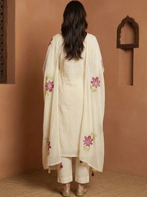 Women Floral Printed Regular Pure Cotton Kurta with Trousers & With Dupatta 6