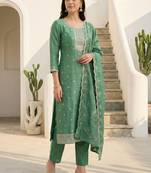 Women Ethnic Motifs Embroidered Regular Thread Work Kurta with Trousers & With Dupatta