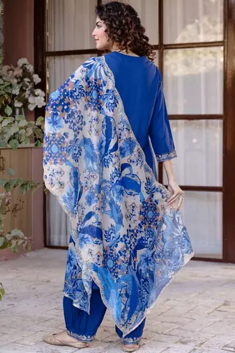 Women Ethnic Motifs Embroidered Regular Thread Work Kurta with Patiala & With Dupatta