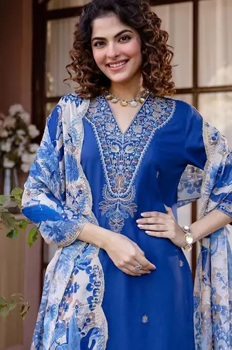 Women Ethnic Motifs Embroidered Regular Thread Work Kurta with Patiala & With Dupatta