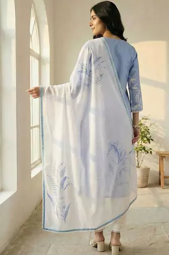 Women Floral Printed Regular Thread Work Linen Kurta with Trousers & With Dupatta