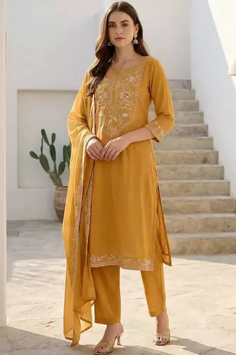 Women Ethnic Motifs Embroidered Regular Thread Work Pure Cotton Kurta with Trousers & With Dupatta
