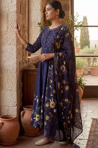 Women Floral Printed Panelled Pure Cotton Kurta with Trousers & With Dupatta