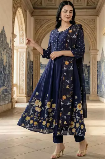 Women Floral Printed Regular Thread Work Pure Cotton Kurta with Trousers & With Dupatta