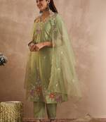 Women Floral Embroidered Regular Thread Work Kurta with Trousers & With Dupatta