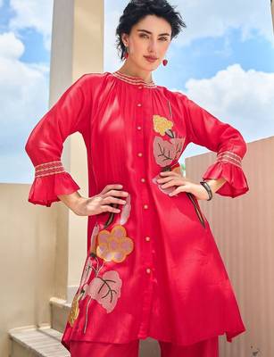 Women Kurta Sets 1