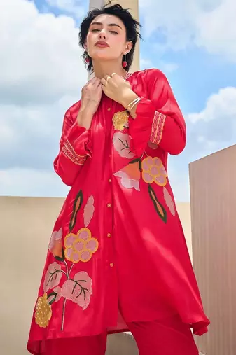 Women Kurta Sets
