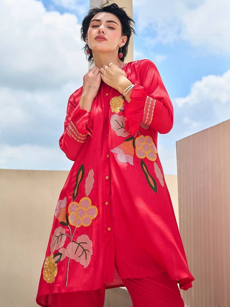 Women Kurta Sets