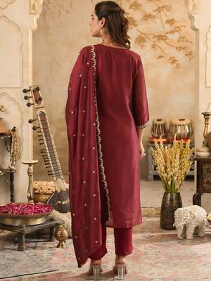 Women Ethnic Motifs Embroidered Thread Work Kurta with Trousers & Dupatta 4