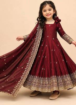 Heavy fendy silk blend   embroidery and sequnce woek maroon readymade salwar suit 1