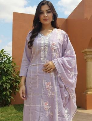 Floral Embroidered Thread Work Pure Cotton Kurta With Trousers & Dupatta 1