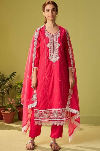 Women Ethnic Motifs Embroidered Regular Thread Work Kurta with Trousers & With Dupatta