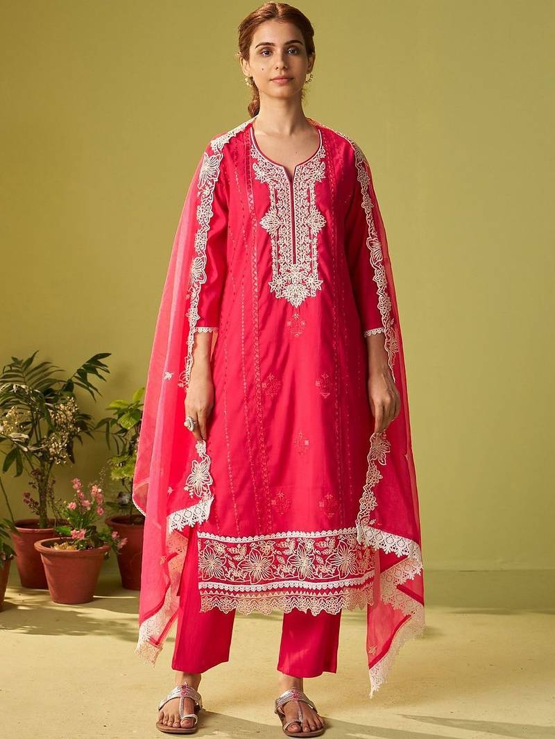 Women Ethnic Motifs Embroidered Regular Thread Work Kurta with Trousers & With Dupatta