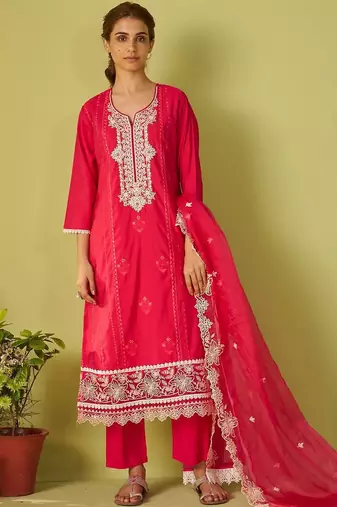 Women Ethnic Motifs Embroidered Regular Thread Work Kurta with Trousers & With Dupatta