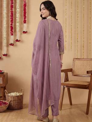 Women Ethnic Motifs Embroidered Regular Thread Work Kurta with Trousers & With Dupatta 5