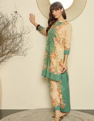 Women Floral Printed Regular Sequinned Kurta with Palazzos 3