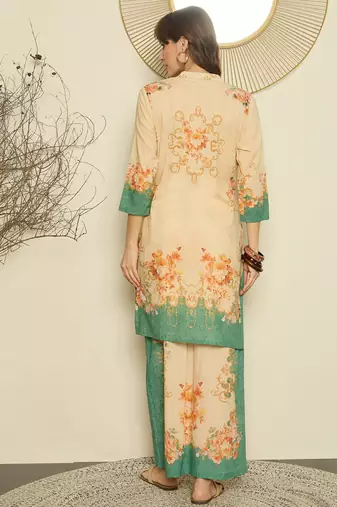 Women Floral Printed Regular Sequinned Kurta with Palazzos