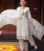 Women Ethnic Motifs Embroidered Regular Mirror Work Pure Cotton Kurta with Trousers & With Dupatta