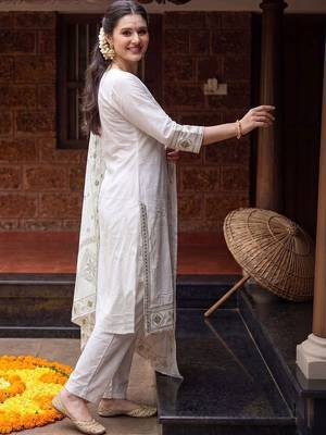 Women Ethnic Motifs Embroidered Regular Mirror Work Pure Cotton Kurta with Trousers & With Dupatta 2