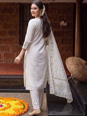Women Ethnic Motifs Embroidered Regular Mirror Work Pure Cotton Kurta with Trousers & With Dupatta 3