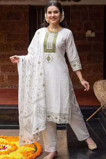 Women Ethnic Motifs Embroidered Regular Mirror Work Pure Cotton Kurta with Trousers & With Dupatta