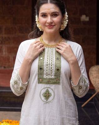 Women Ethnic Motifs Embroidered Regular Mirror Work Pure Cotton Kurta with Trousers & With Dupatta 6