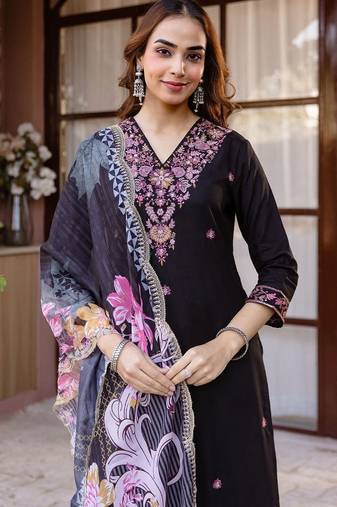 Women Ethnic Motifs Embroidered Regular Thread Work Kurta with Palazzos & With Dupatta