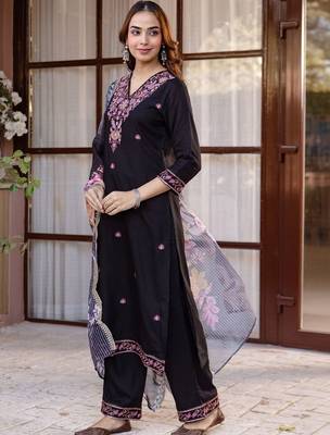 Women Ethnic Motifs Embroidered Regular Thread Work Kurta with Palazzos & With Dupatta 6
