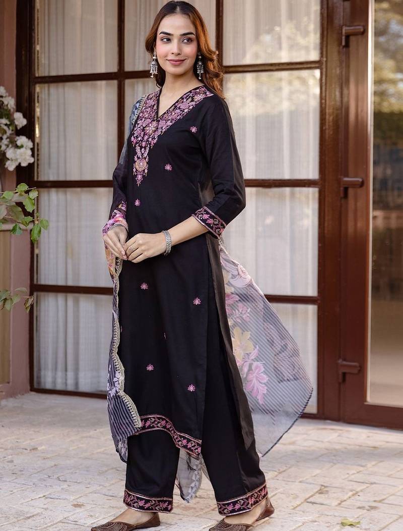 Women Ethnic Motifs Embroidered Regular Thread Work Kurta with Palazzos & With Dupatta