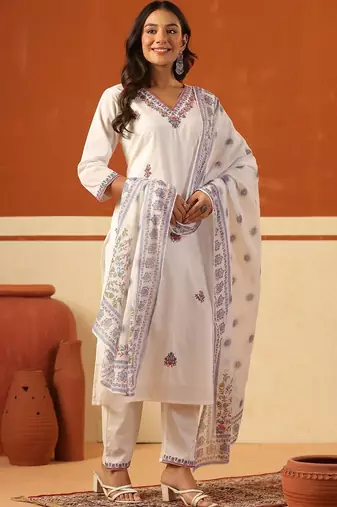 Women Ethnic Motifs Embroidered Regular Thread Work Pure Cotton Kurta with Trousers & With Dupatta
