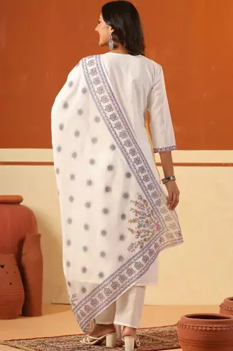 Women Ethnic Motifs Embroidered Regular Thread Work Pure Cotton Kurta with Trousers & With Dupatta