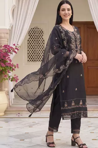 Women Ethnic Motifs Embroidered Regular Thread Work Kurta with Trousers & With Dupatta