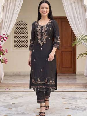 Women Ethnic Motifs Embroidered Regular Thread Work Kurta with Trousers & With Dupatta 2