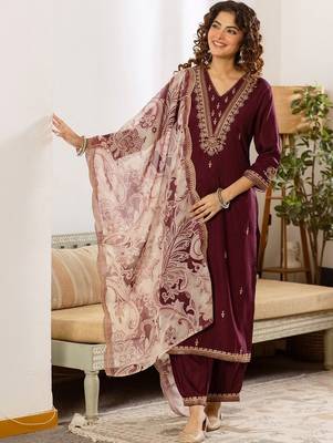 Women Ethnic Motifs Embroidered Regular Kurta with Patiala & With Dupatta 6