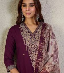 Women Ethnic Motifs Embroidered Regular Thread Work Kurta with Trousers & With Dupatta