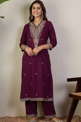 Women Ethnic Motifs Embroidered Regular Thread Work Kurta with Trousers & With Dupatta