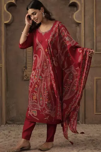 Women Paisley Printed Regular Sequinned Kurta with Trousers & With Dupatta