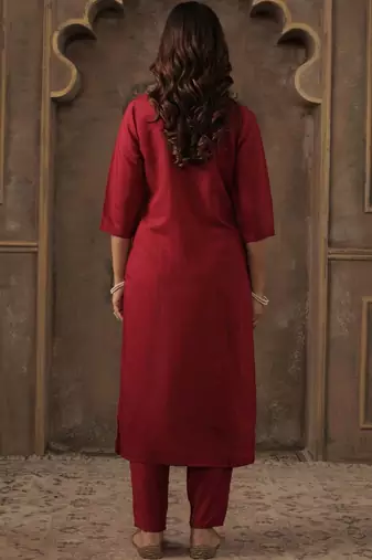 Women Paisley Printed Regular Sequinned Kurta with Trousers & With Dupatta
