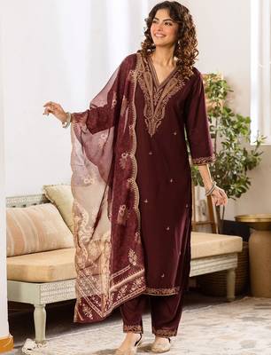 Women Ethnic Motifs Embroidered Regular Thread Work Kurta with Palazzos & With Dupatta 1
