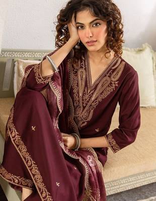 Women Ethnic Motifs Embroidered Regular Thread Work Kurta with Palazzos & With Dupatta 4