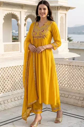 Women Floral Embroidered Pleated Liva Kurta with Palazzos & With Dupatta