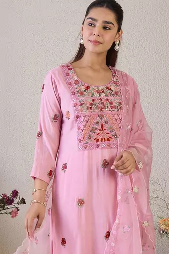 Women Floral Embroidered Regular Thread Work Kurta with Trousers & With Dupatta