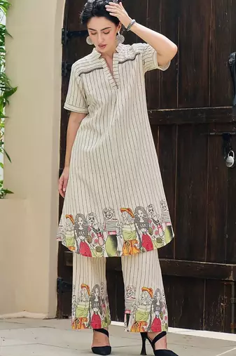 Women Printed Regular Beads and Stones Pure Cotton Kurta with Palazzos
