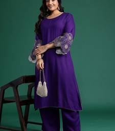 Women Floral Embroidered Regular Kurta with Palazzos