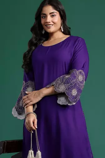Women Floral Embroidered Regular Kurta with Palazzos